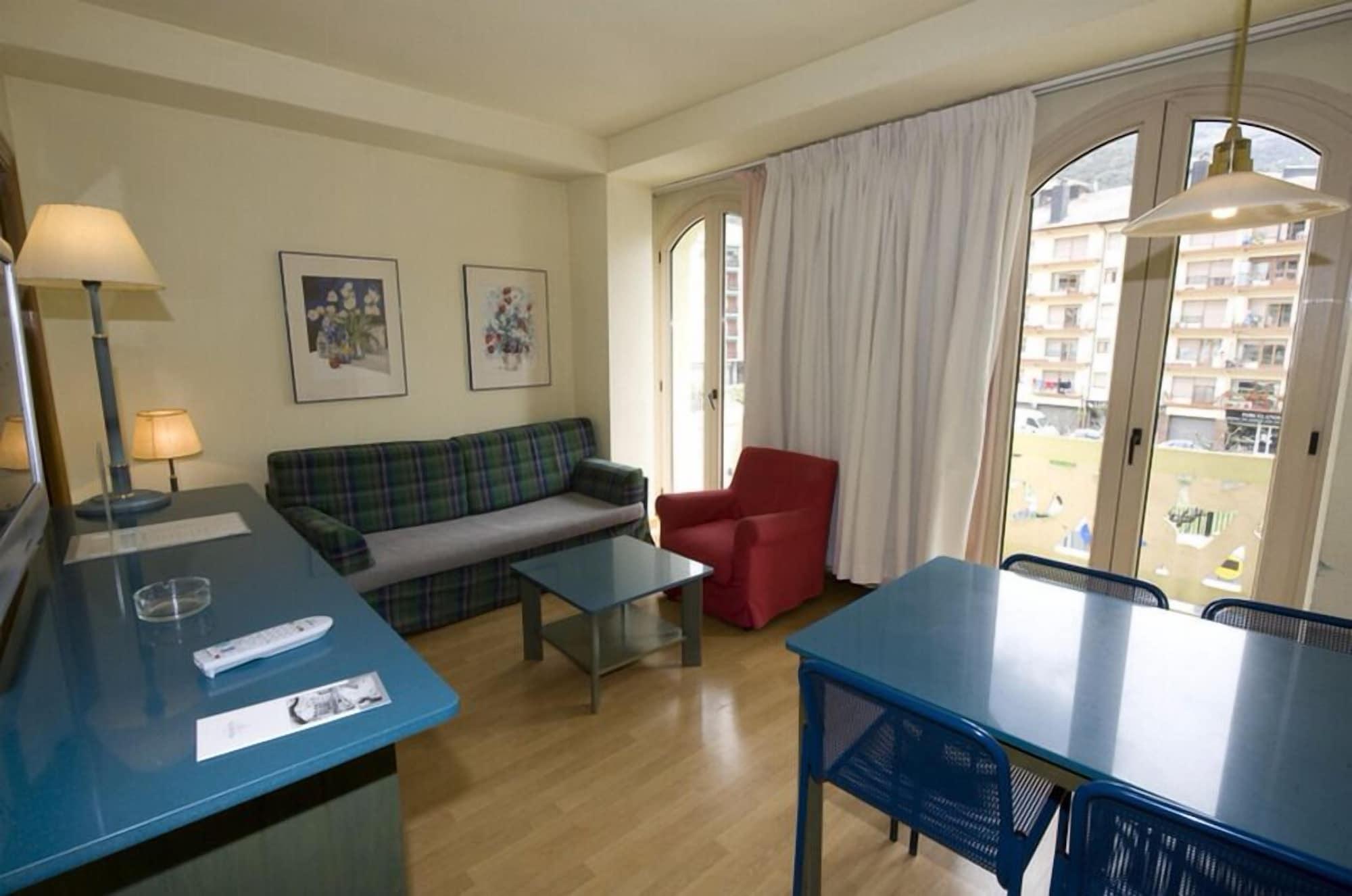 Apartamentos Pessets Adelaida Σορτ Εξωτερικό φωτογραφία